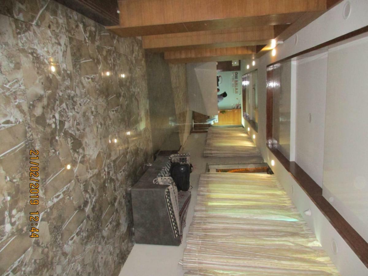 Hotel Om Balaji Ahmedabad Exterior photo