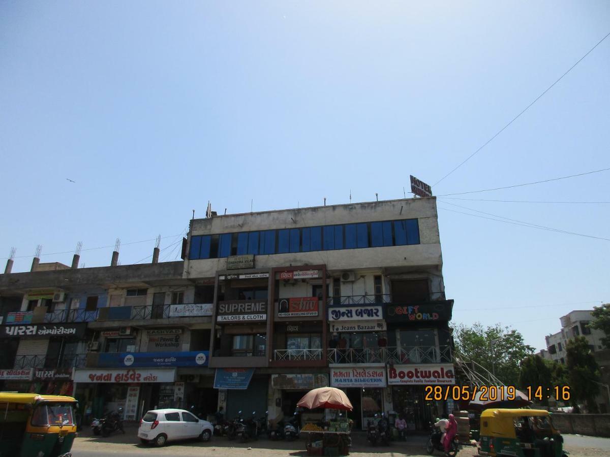Hotel Om Balaji Ahmedabad Exterior photo