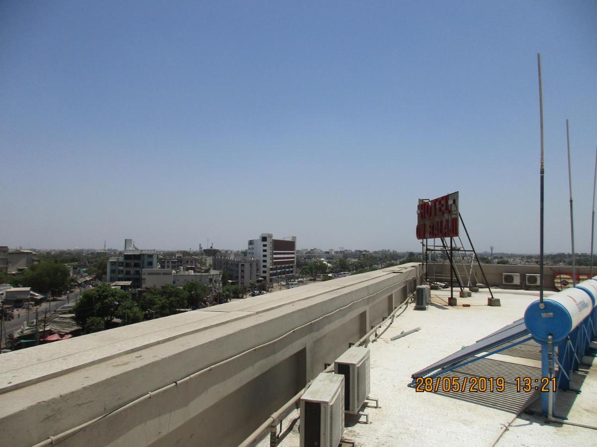 Hotel Om Balaji Ahmedabad Exterior photo